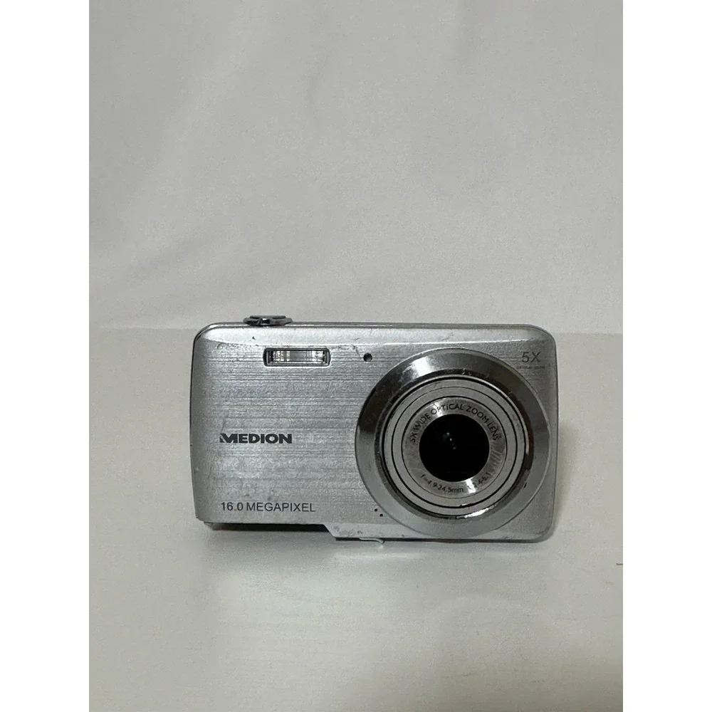 Medion digital camera For Parts Not Working